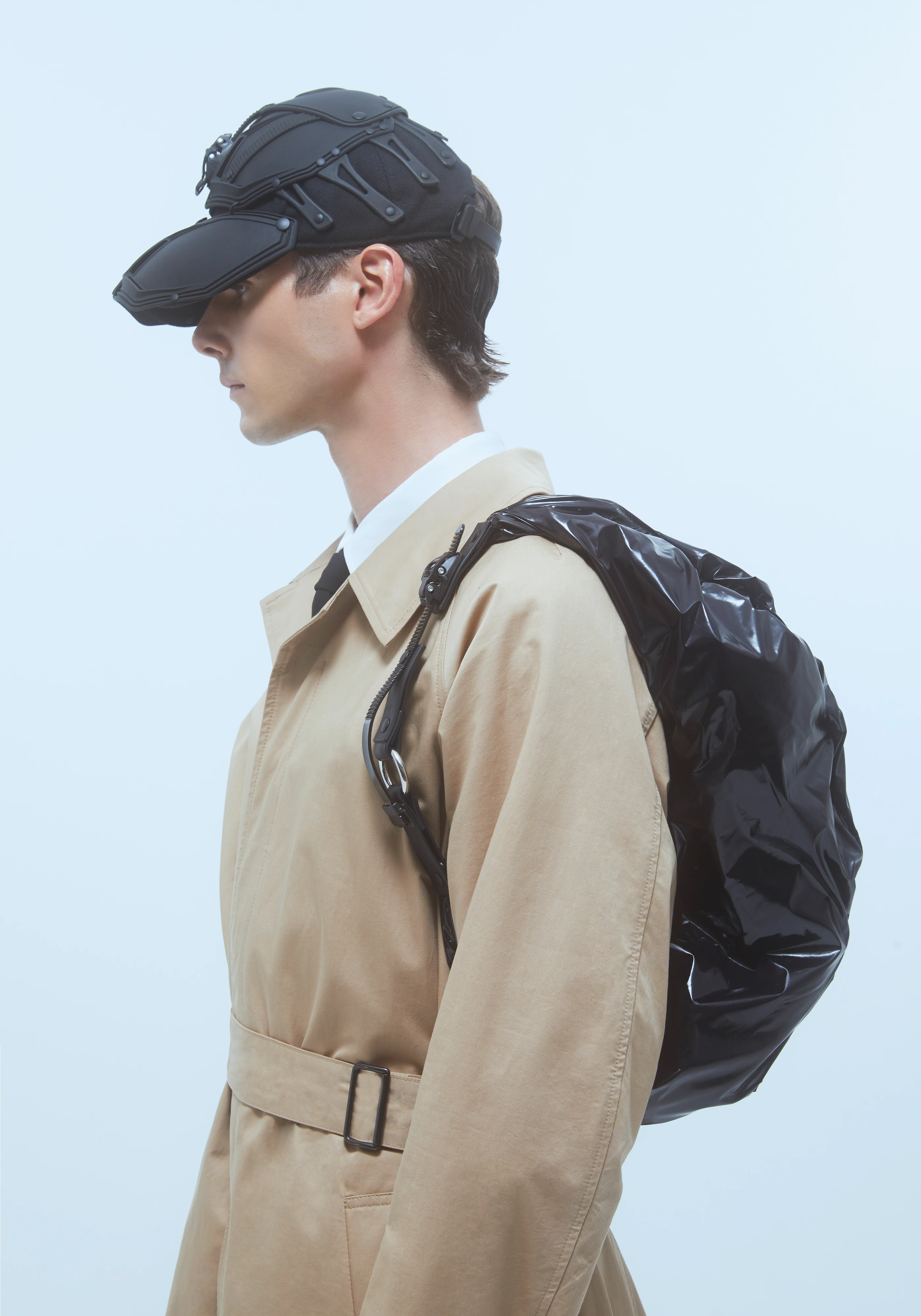 Object HM3 Half Moon Bag Black Shiny | sold out | IN0026.1